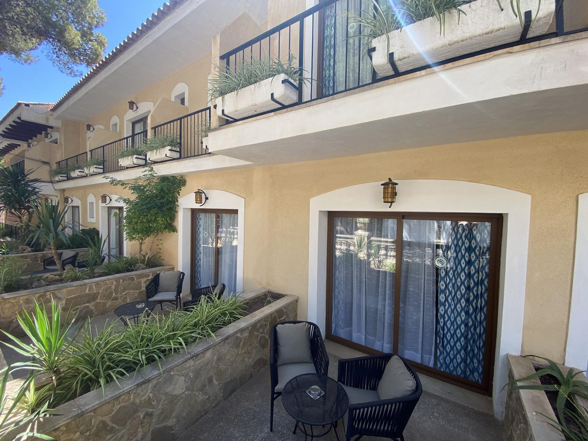 Boutique Hs Rosa Paguera Hotel 3*